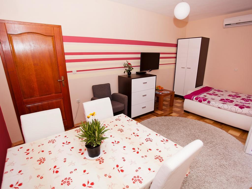 Apartment Zadar Diklo Borik Vir Rum bild