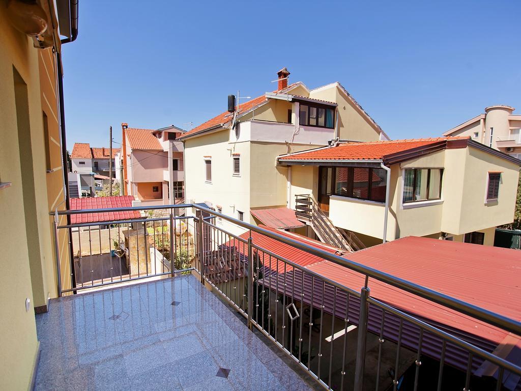 Apartment Zadar Diklo Borik Vir Rum bild