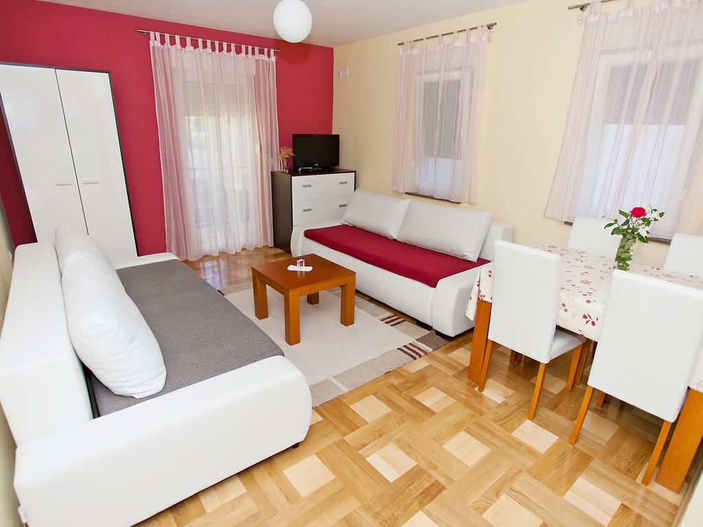Apartment Zadar Diklo Borik Vir Rum bild