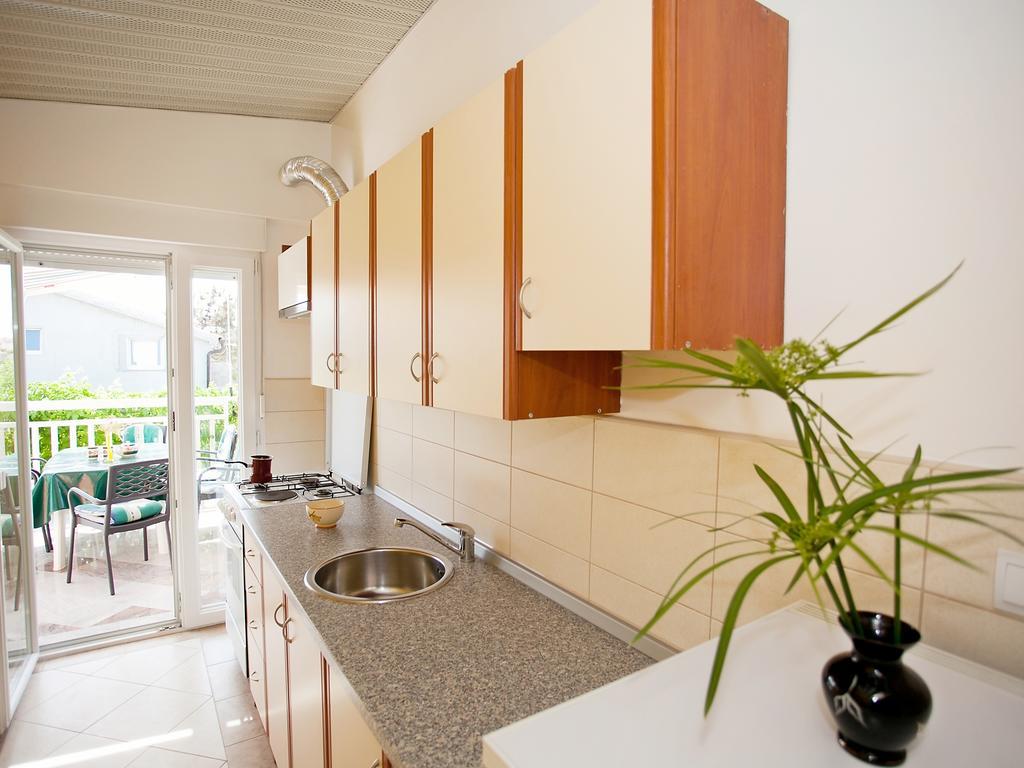Apartment Zadar Diklo Borik Vir Rum bild