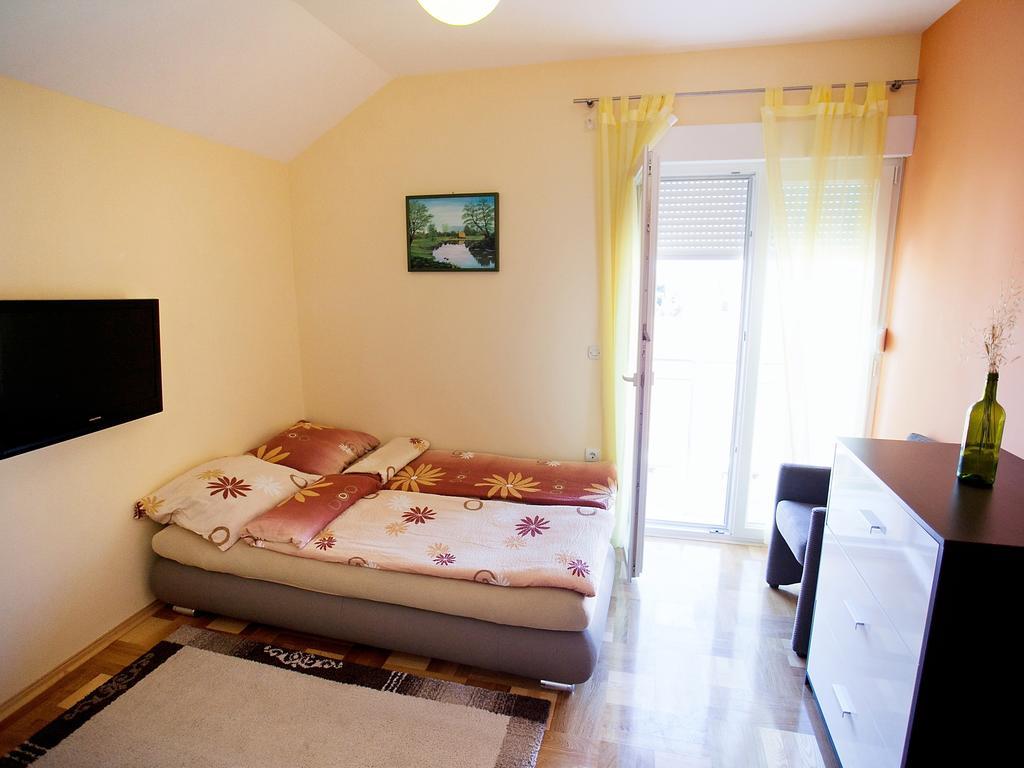 Apartment Zadar Diklo Borik Vir Rum bild